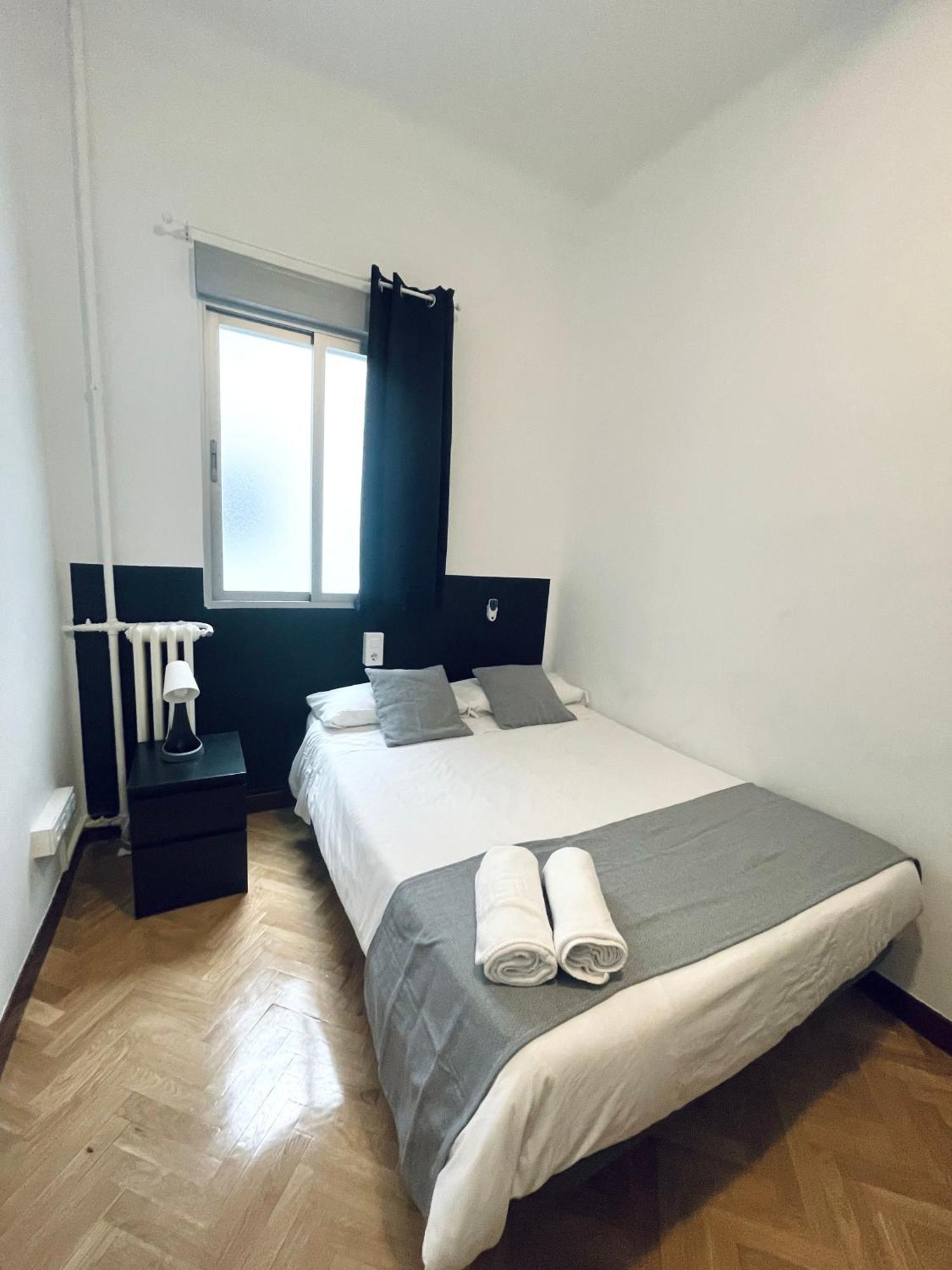 Ibiza Habitaciones Madrid Eksteriør billede