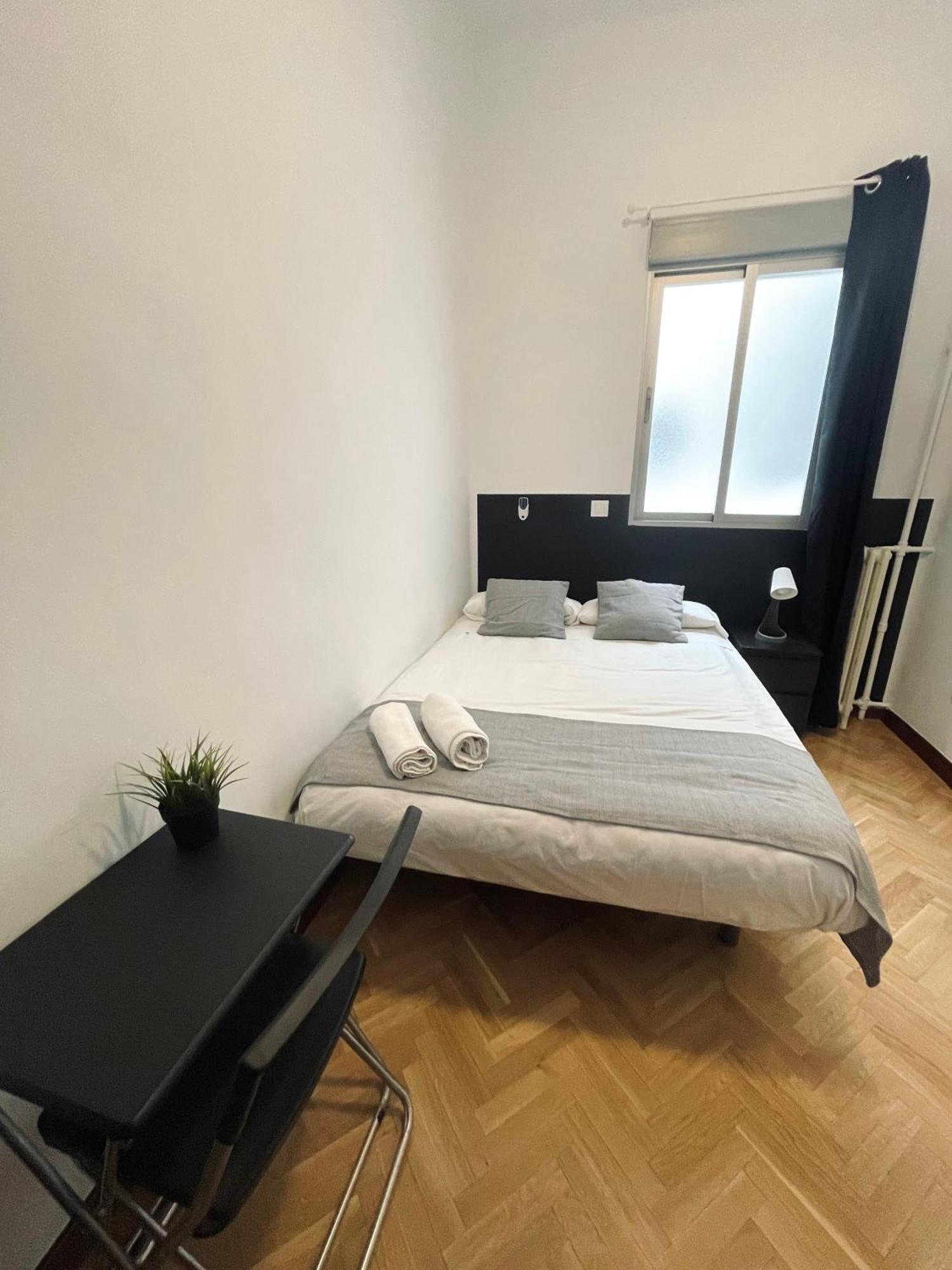 Ibiza Habitaciones Madrid Eksteriør billede